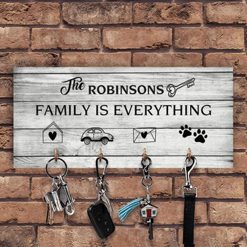 Family Is Everything Personalized Key Hook